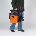 WD5500_carrying_72_72dpi