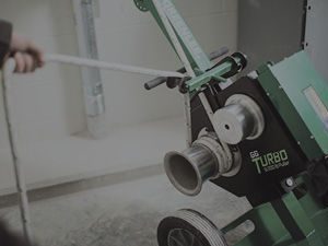 Tirage et aiguillage de câble
